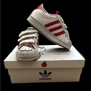 Adidas x Hello Kitty Superstar CF - Kids Shoes Cloud White-Red Sz 12 1/2